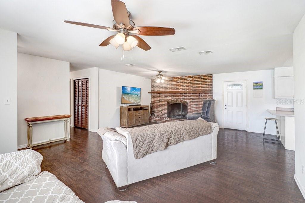 ARIANA HILLS - Residential