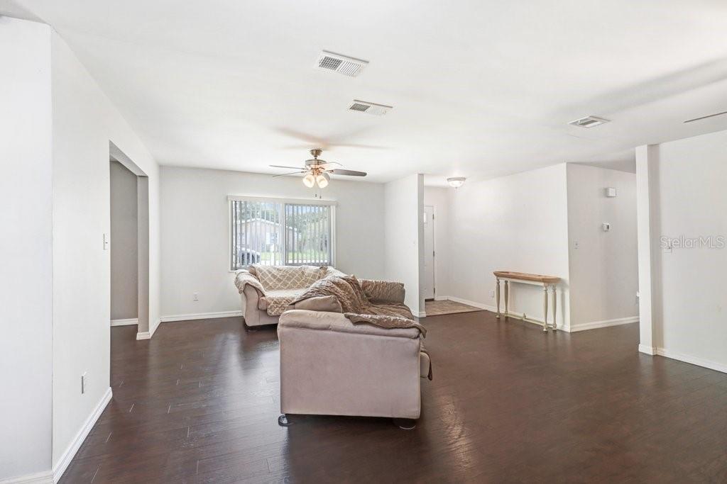 ARIANA HILLS - Residential