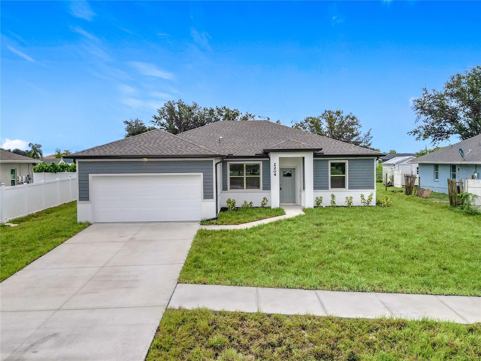 1547 - PORT CHARLOTTE SUB 16 - Residential