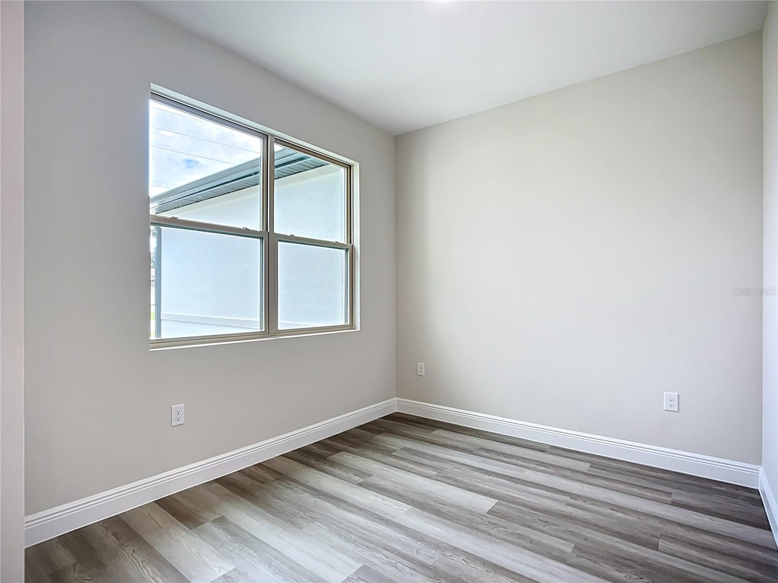 1547 - PORT CHARLOTTE SUB 16 - Residential