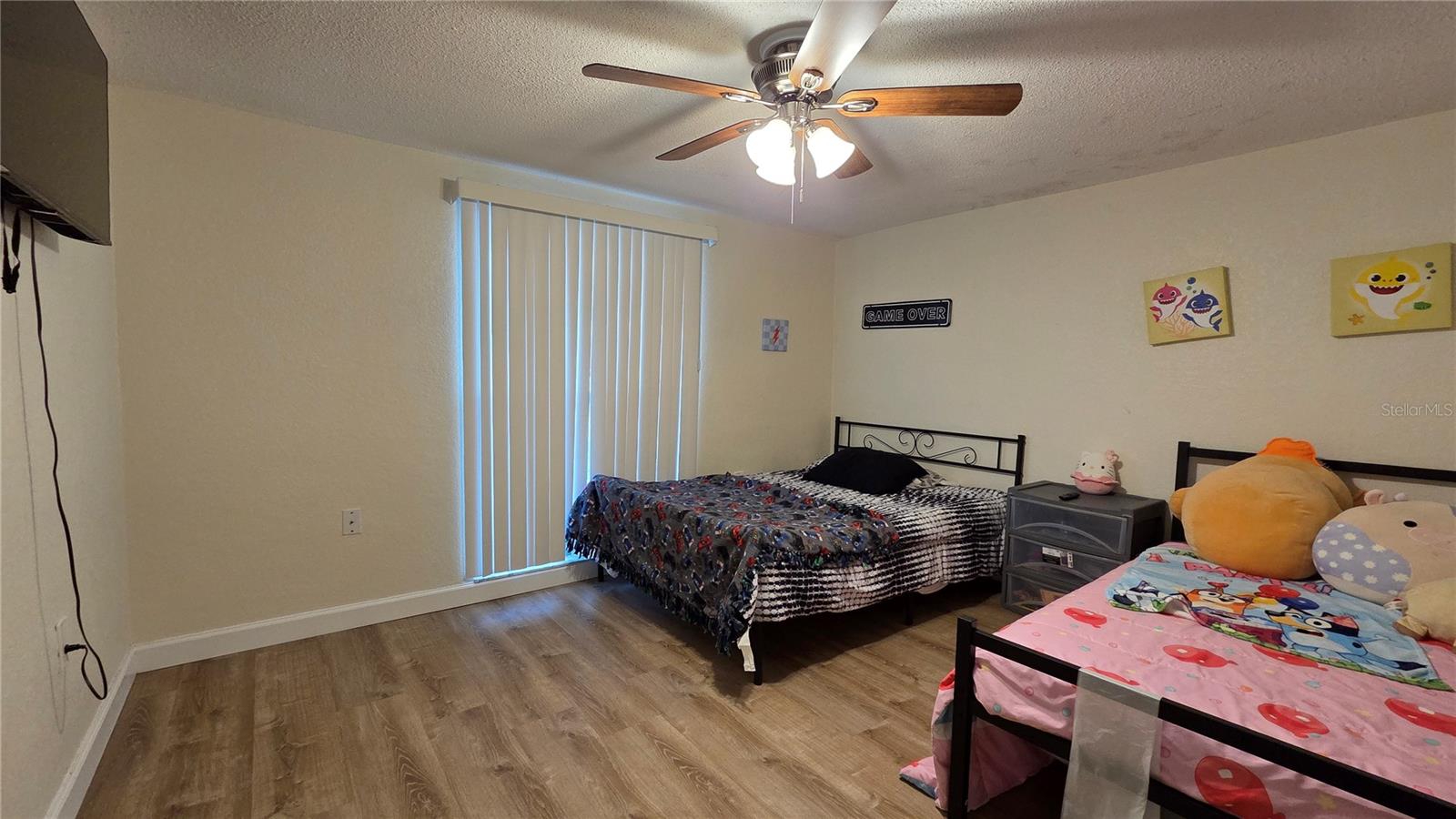 REGENCY PARK - Residential Lease