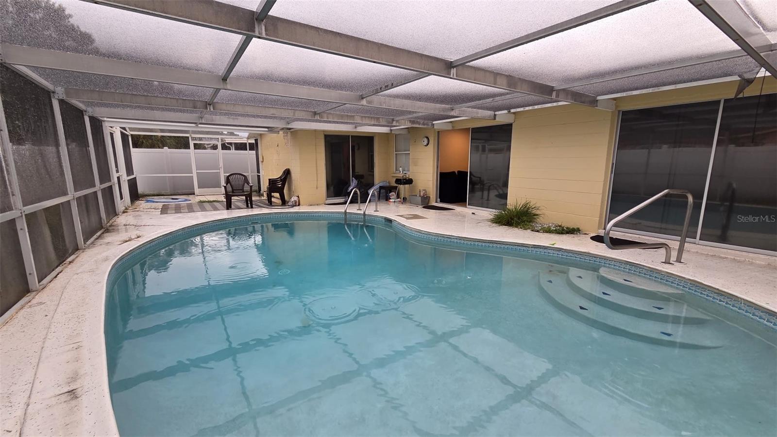 REGENCY PARK - Residential Lease