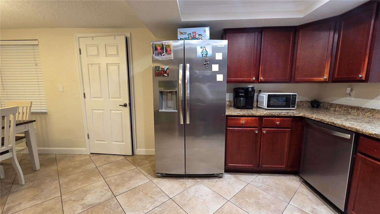 REGENCY PARK - Residential Lease