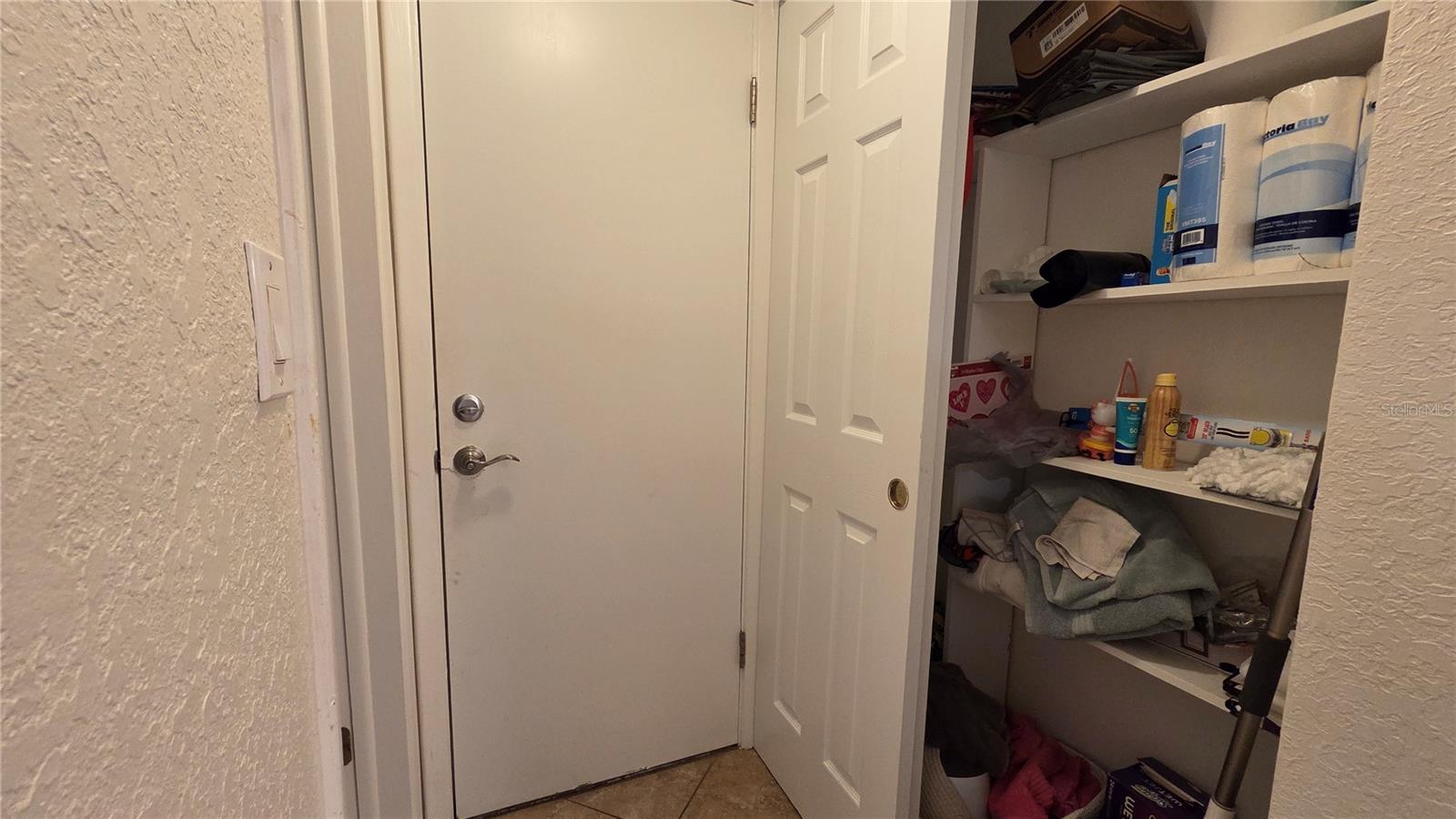 REGENCY PARK - Residential Lease