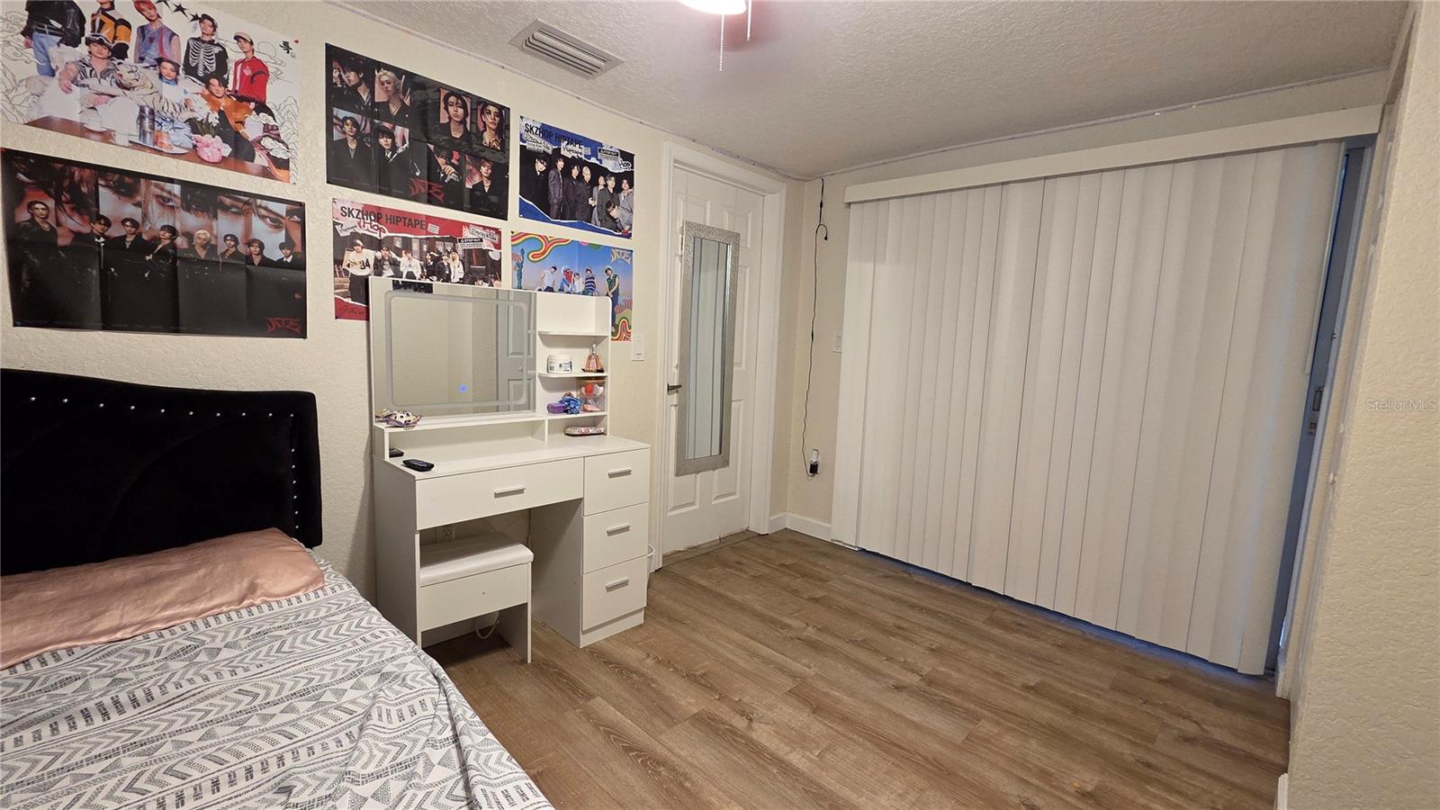 REGENCY PARK - Residential Lease