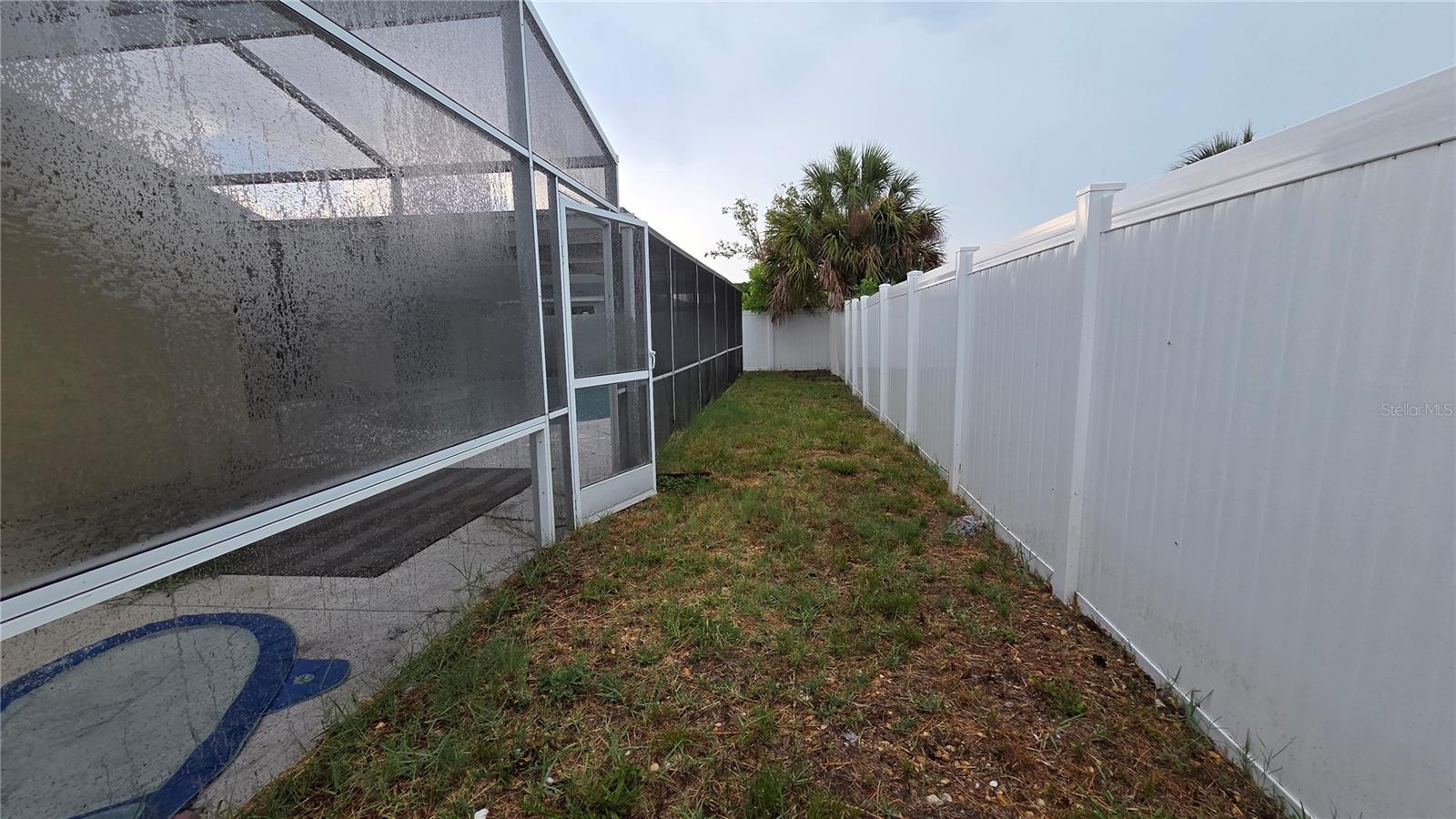 REGENCY PARK - Residential Lease