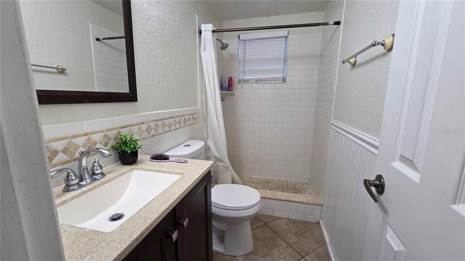 REGENCY PARK - Residential Lease