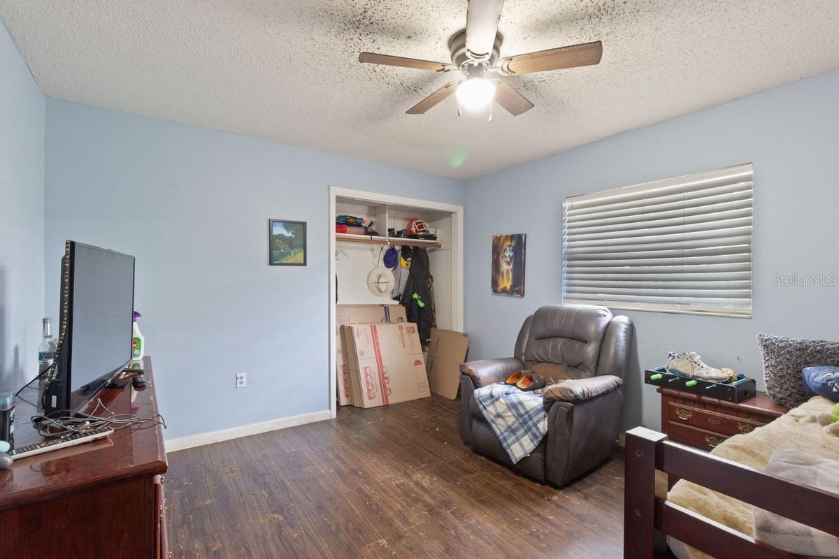 CONNELL HEIGHTS UNIT 05 - Residential