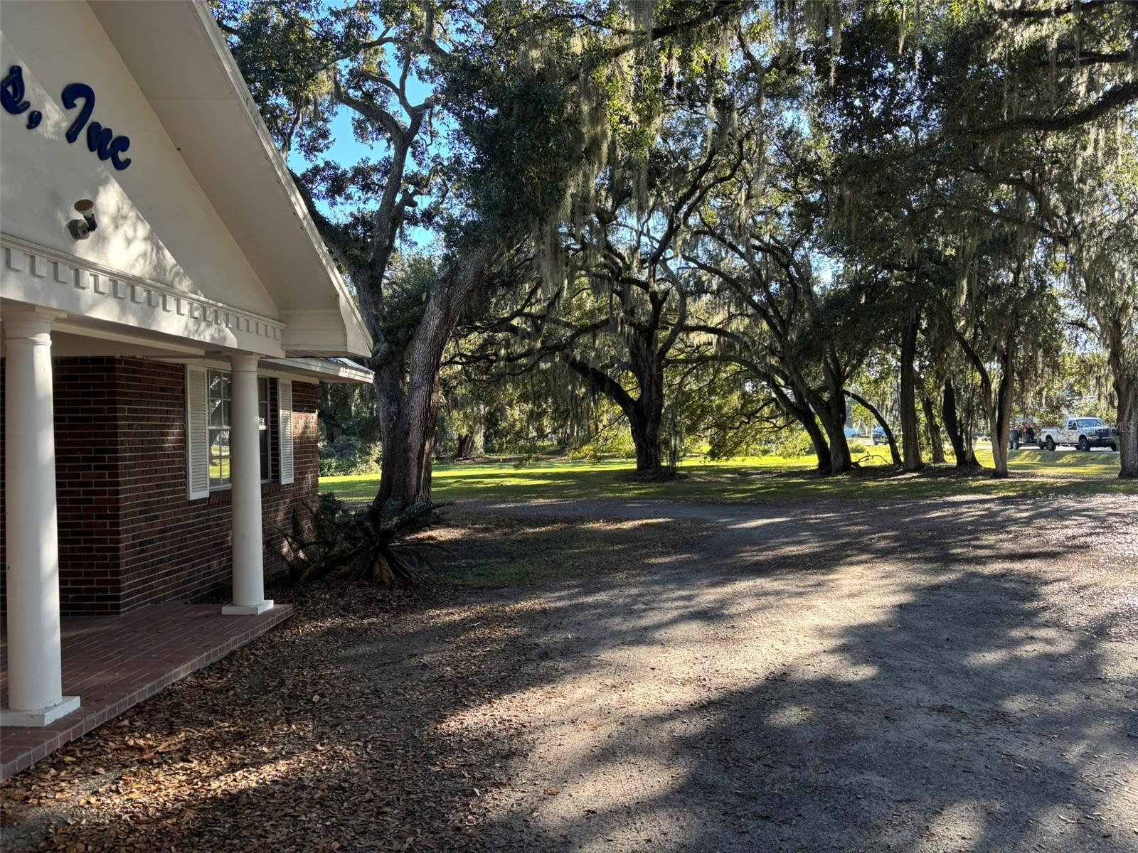 WARING ESTATES - Commercial Sale