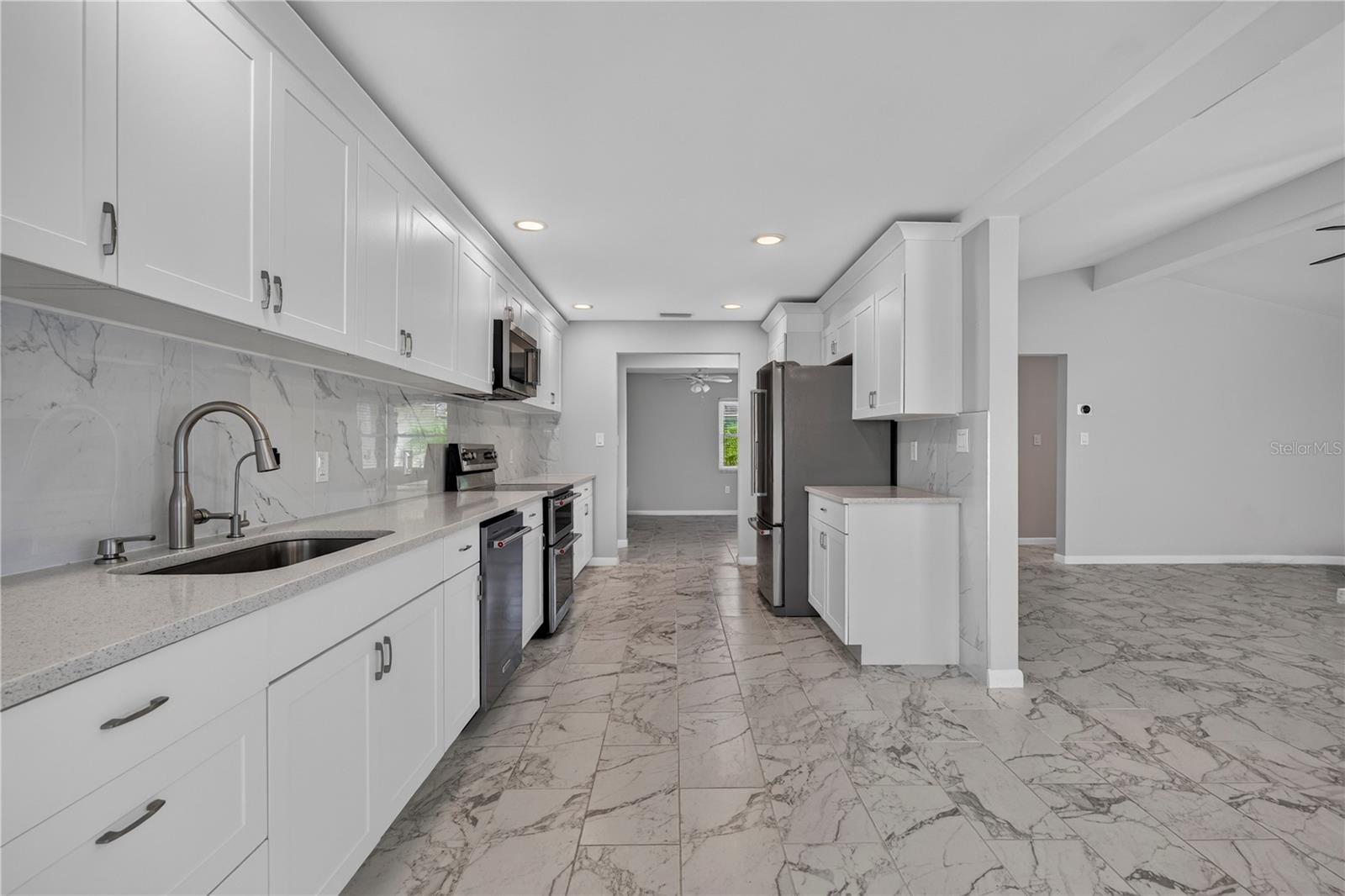 BLUE JAY WOODLANDS - PH 2 - Residential