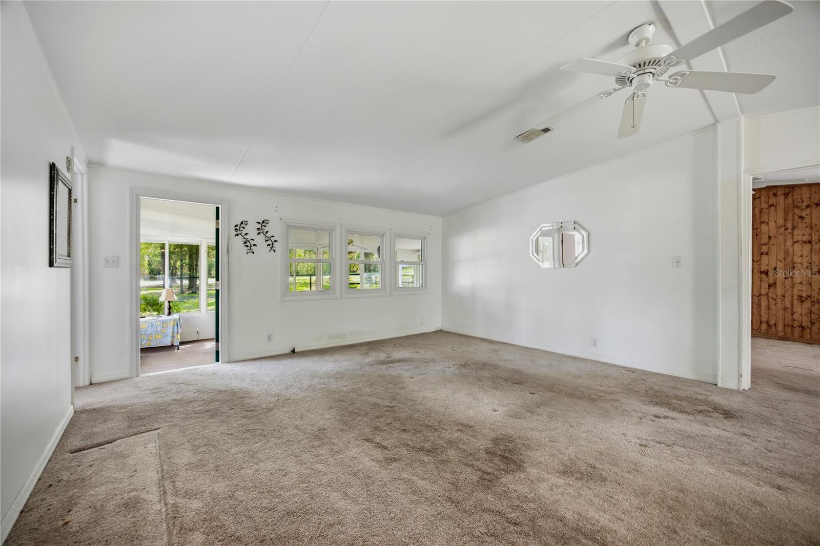 WILLISTON HIGHLANDS - Residential
