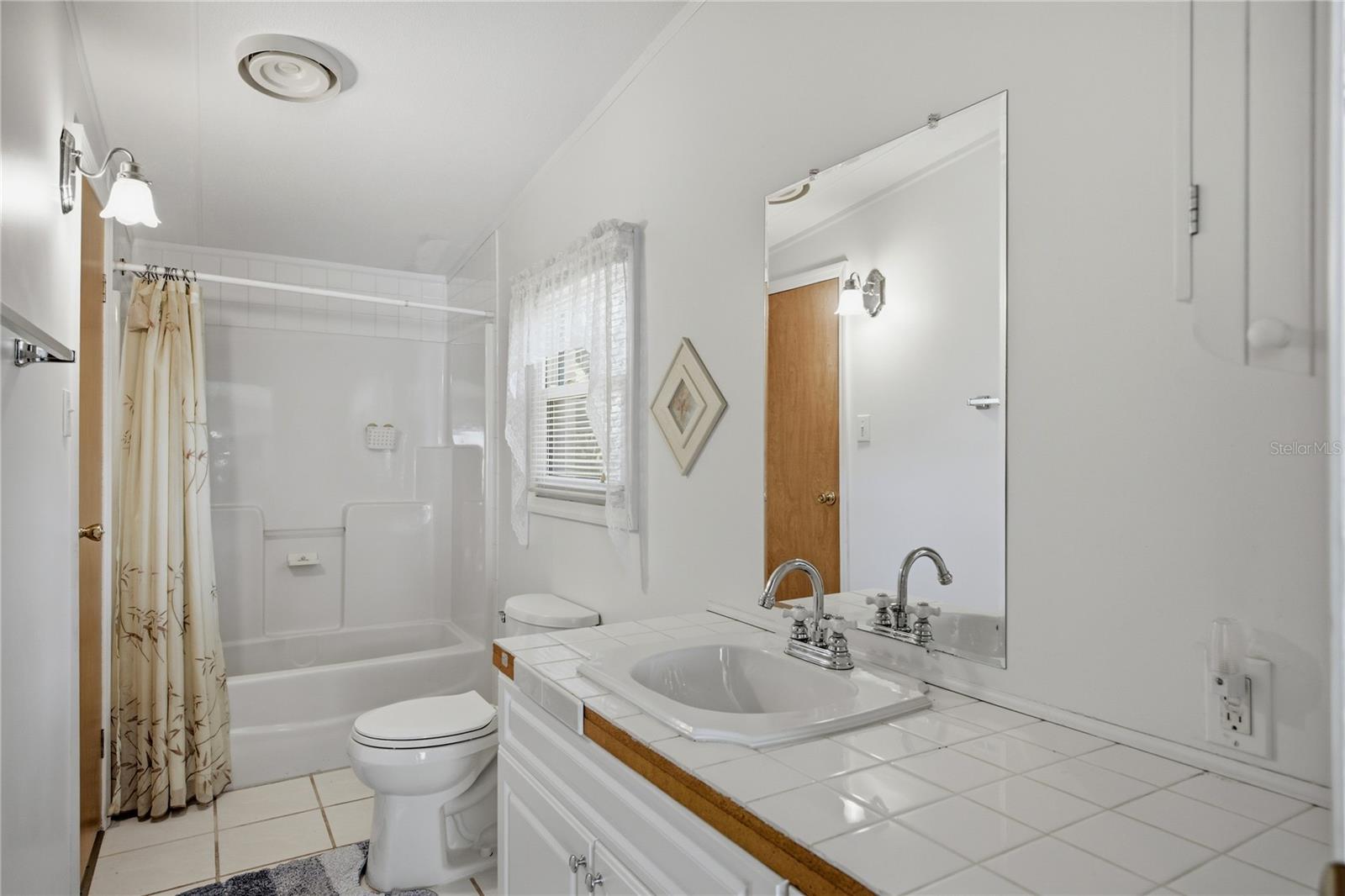 WILLISTON HIGHLANDS - Residential