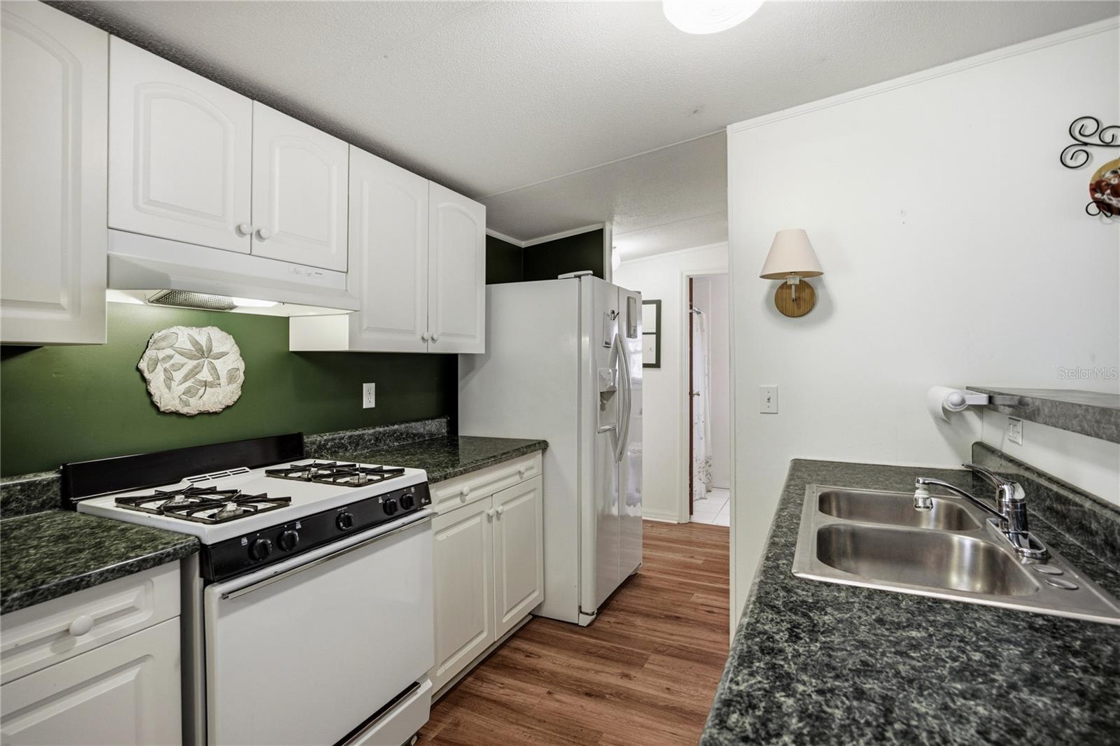 WILLISTON HIGHLANDS - Residential