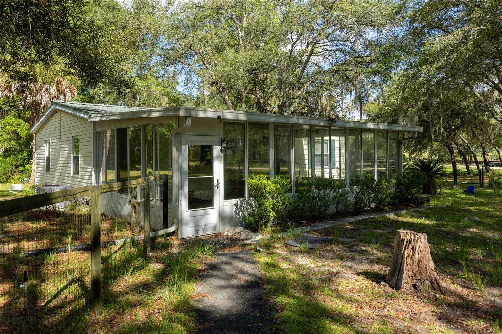 WILLISTON HIGHLANDS - Residential