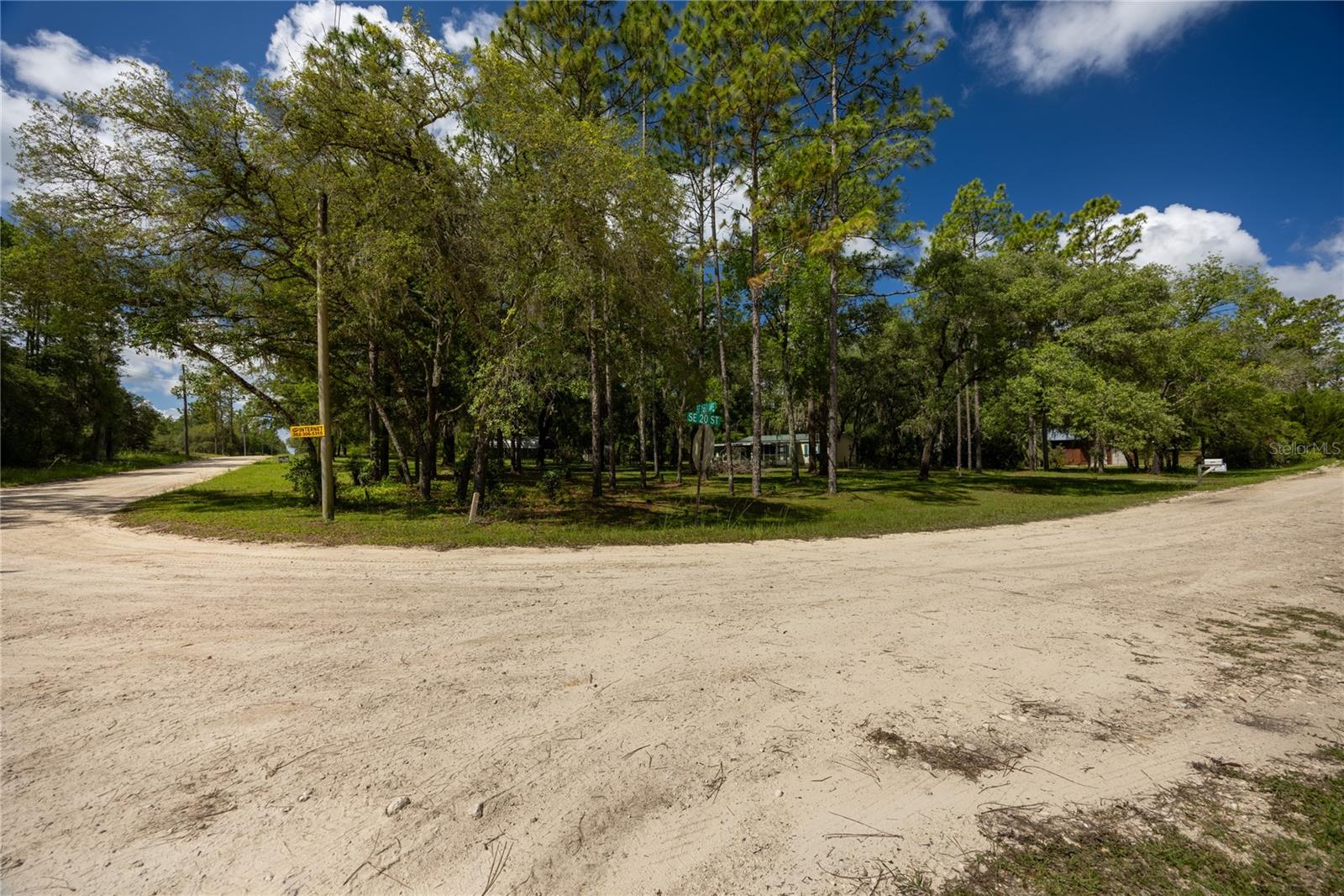WILLISTON HIGHLANDS - Residential