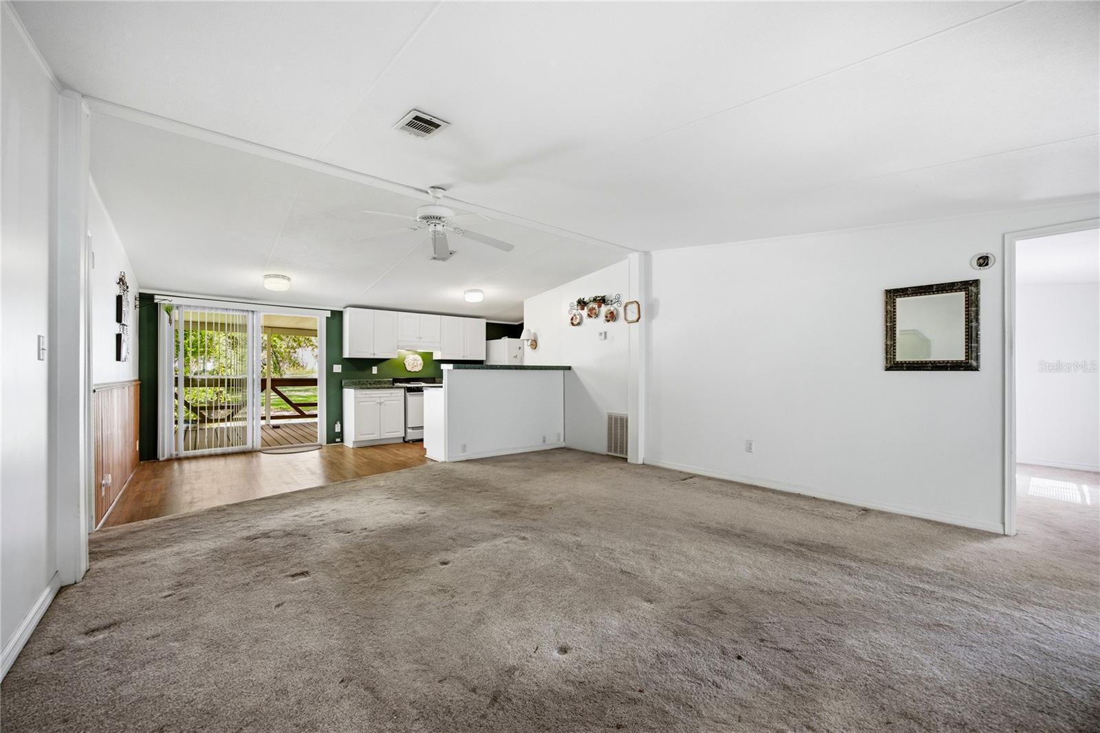 WILLISTON HIGHLANDS - Residential