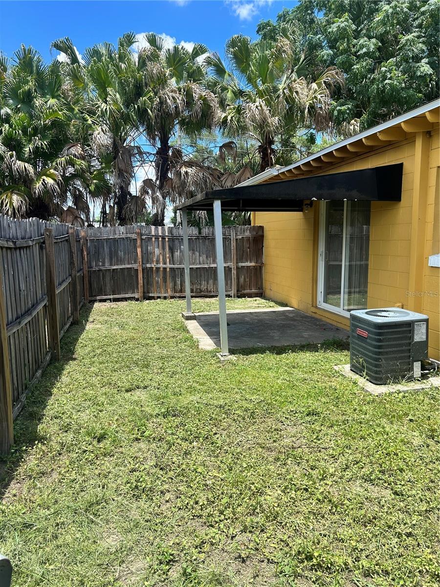 COCO PLUM VILLAS - Residential