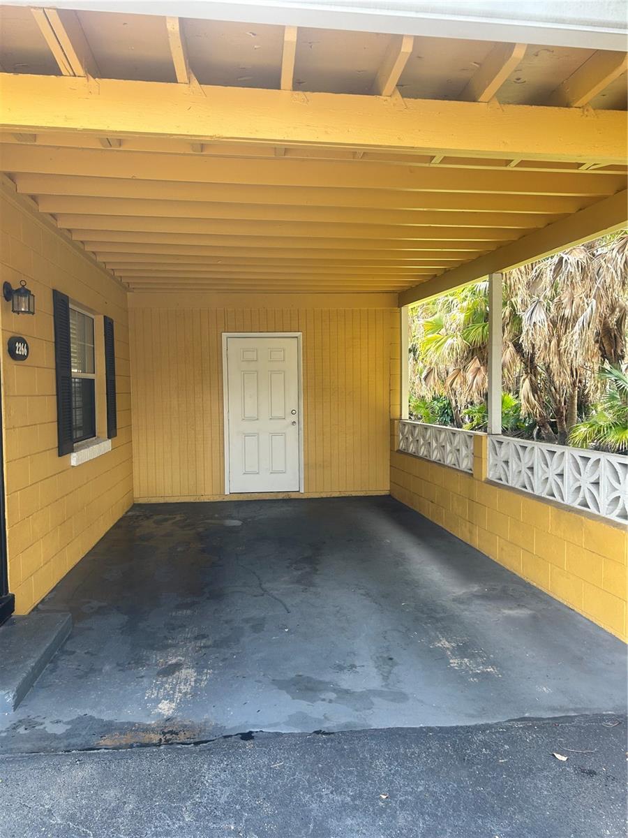 COCO PLUM VILLAS - Residential