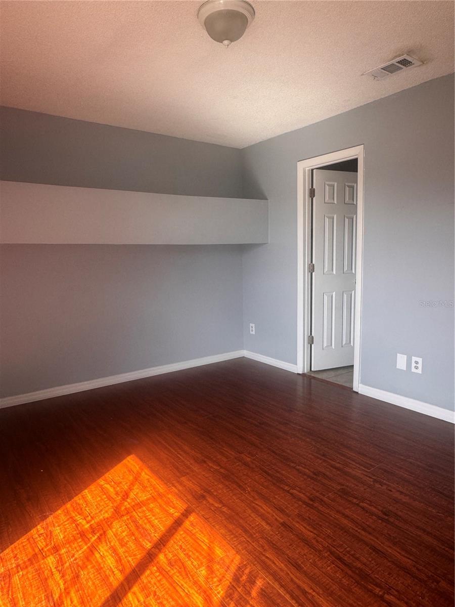 BVL GOLD COAST TWNHMS UNREC - Residential Lease