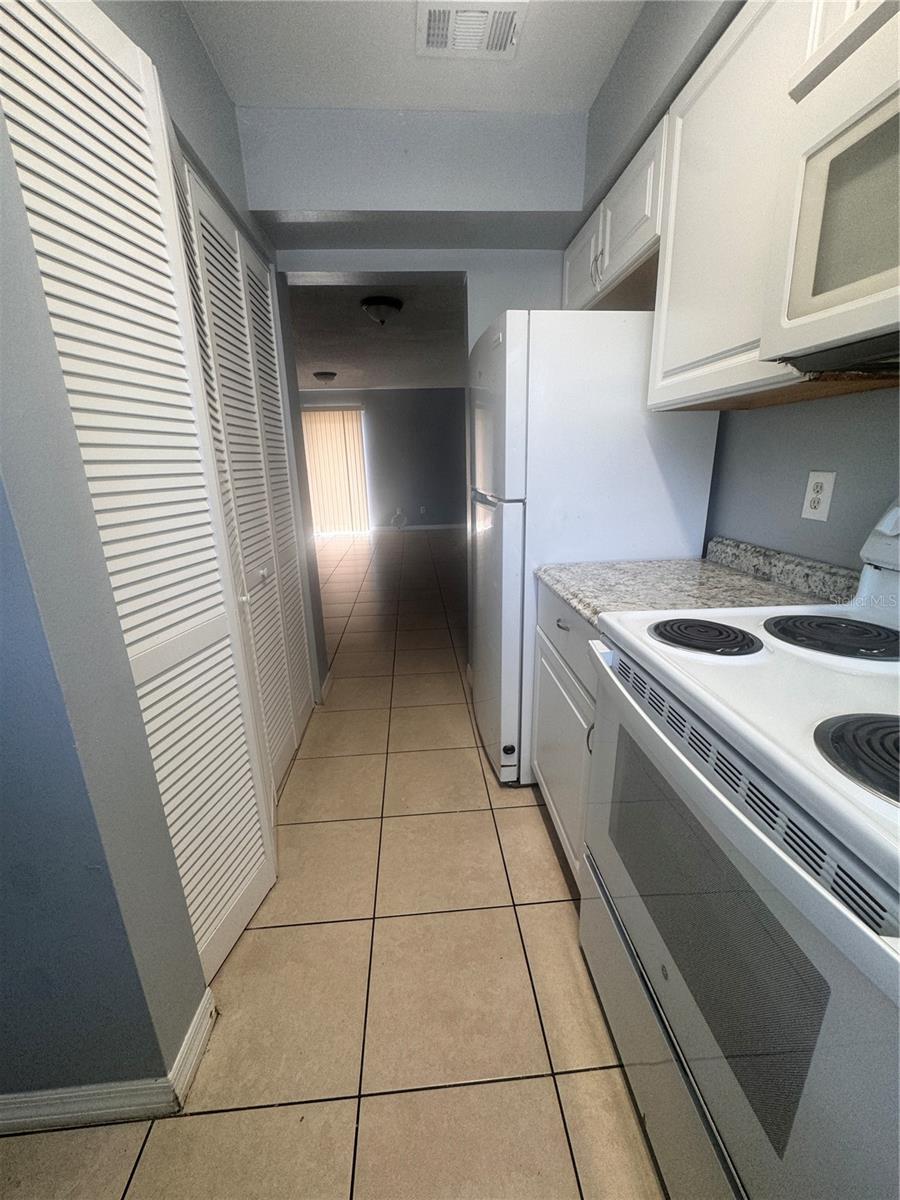 BVL GOLD COAST TWNHMS UNREC - Residential Lease