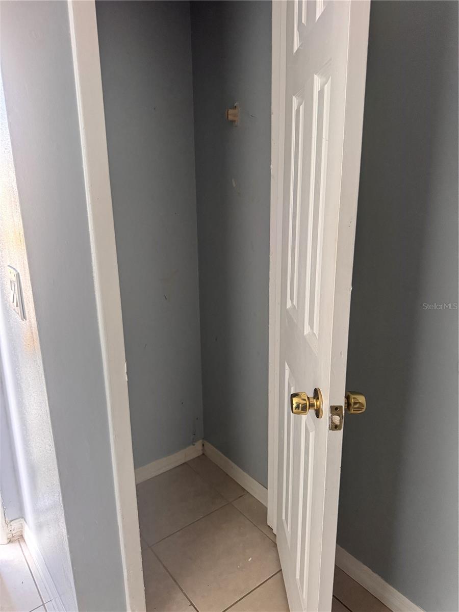BVL GOLD COAST TWNHMS UNREC - Residential Lease