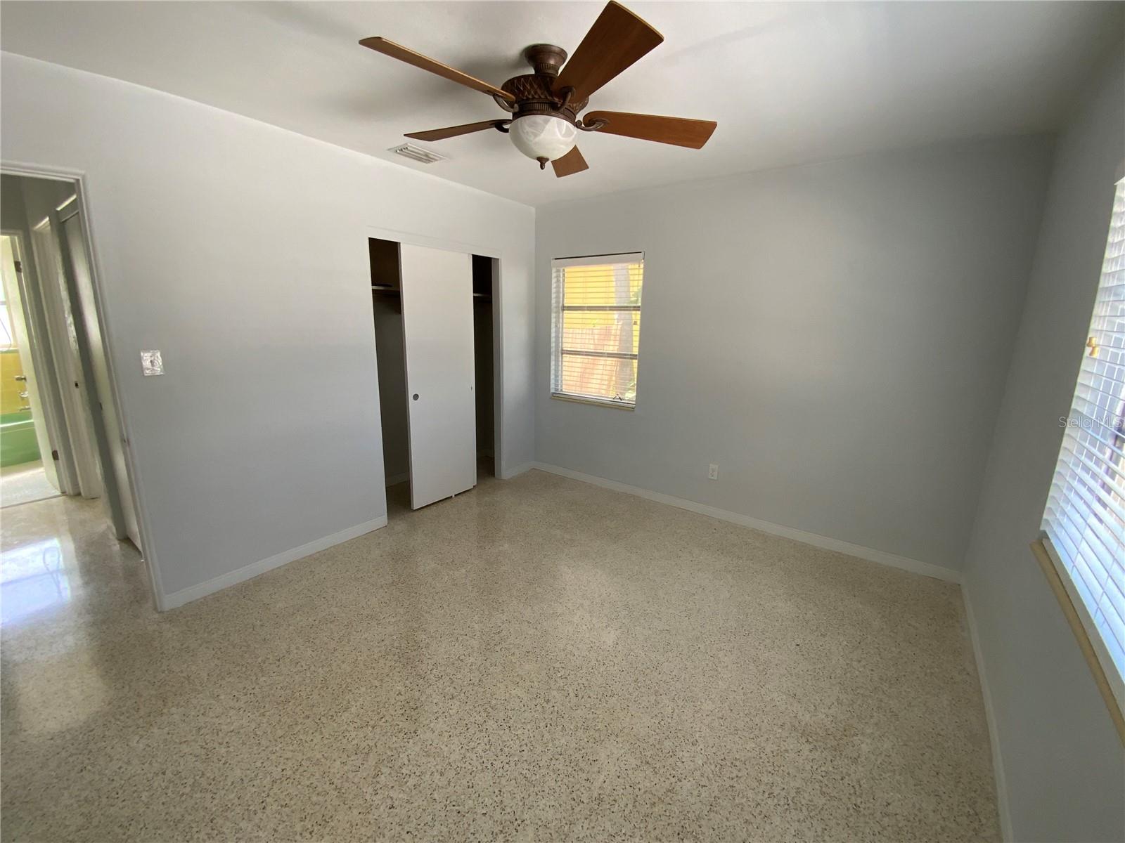 PASADENA SHORES - Residential