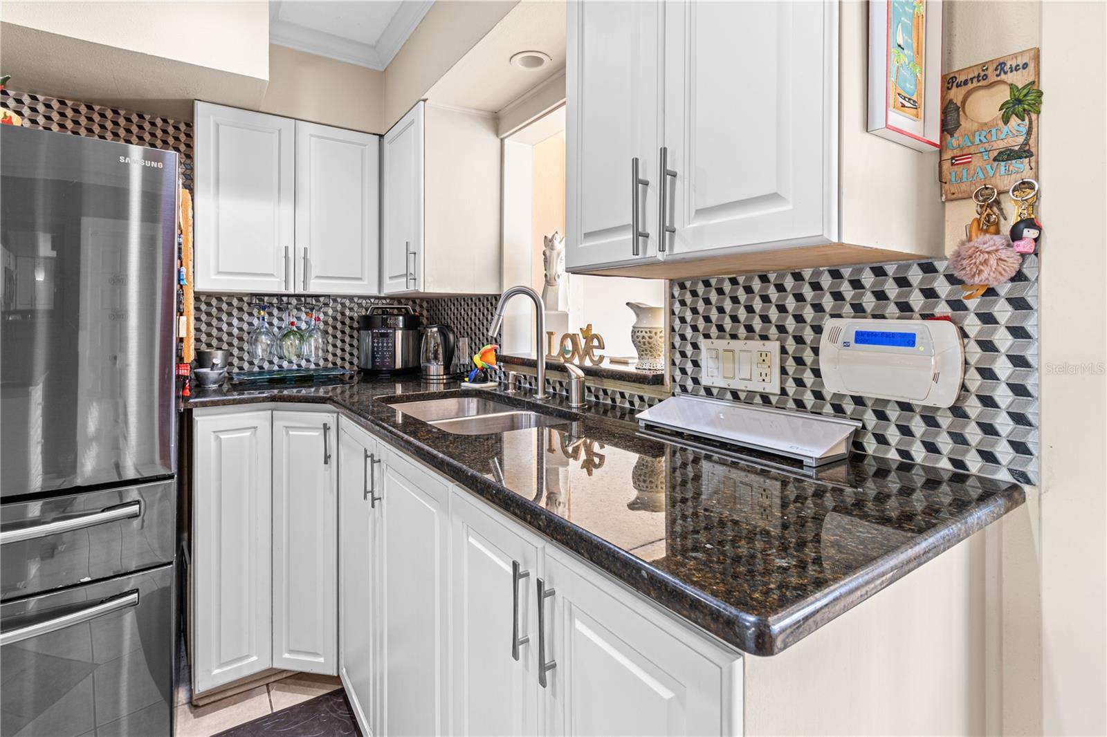 INDIAN ROCKS VILLAGE 1ST ADD - Residential