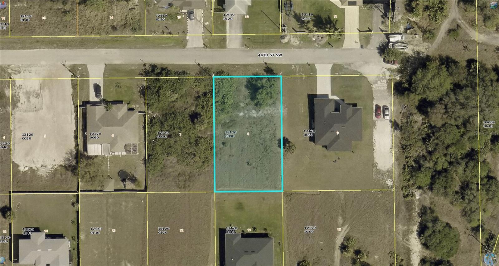 LEHIGH ACRES - Land