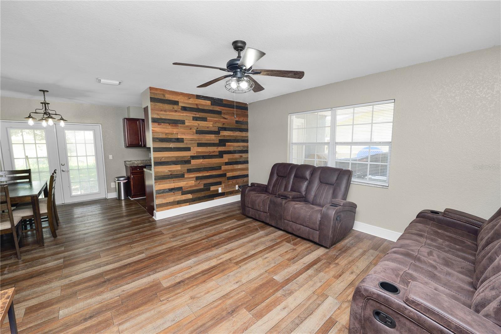 WHEELER HEIGHTS - Residential
