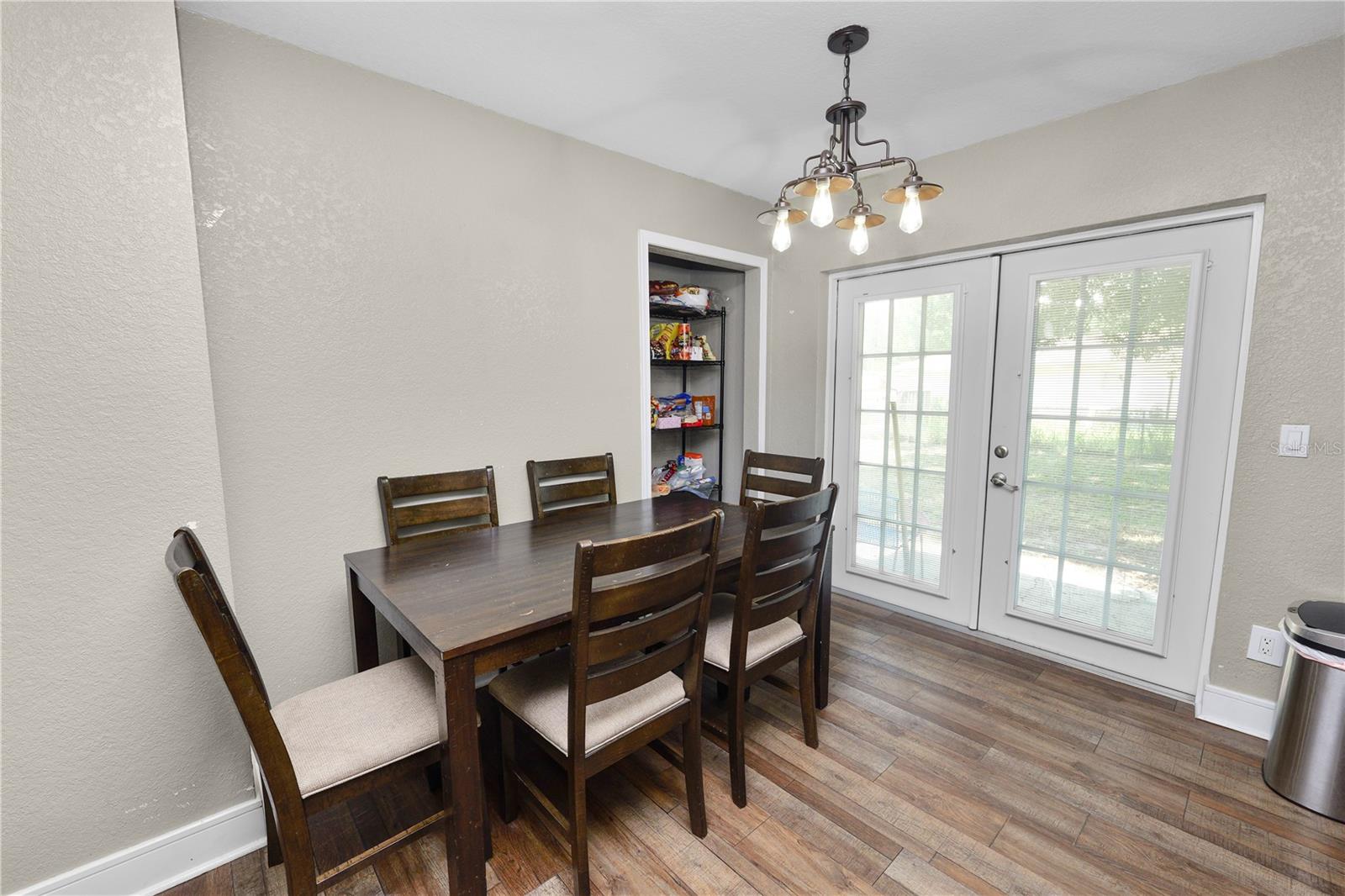 WHEELER HEIGHTS - Residential