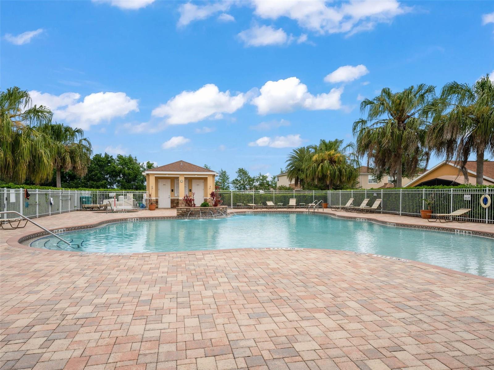 VILLAGES OF PARKWOOD - Residential