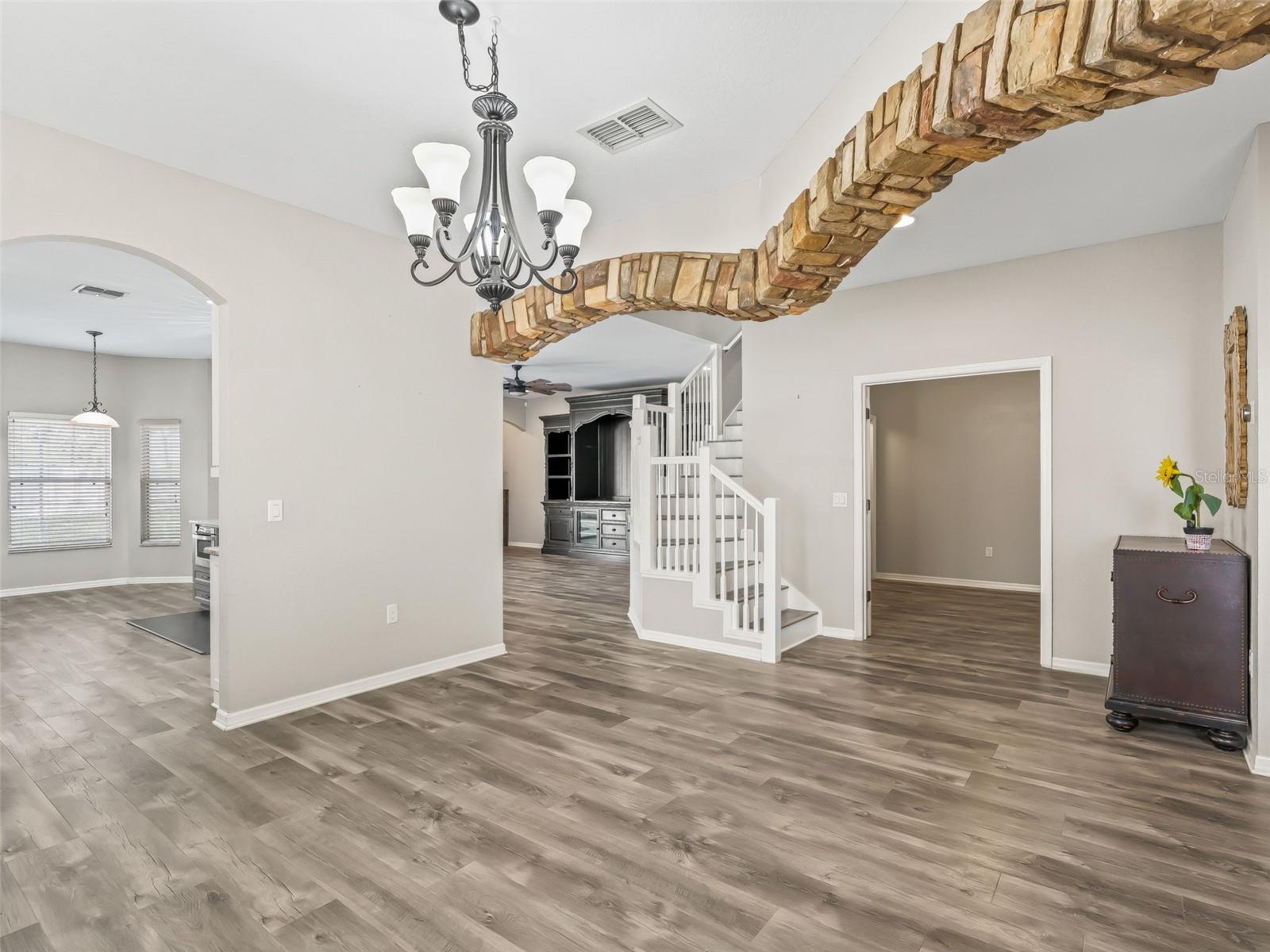 VILLAGES OF PARKWOOD - Residential