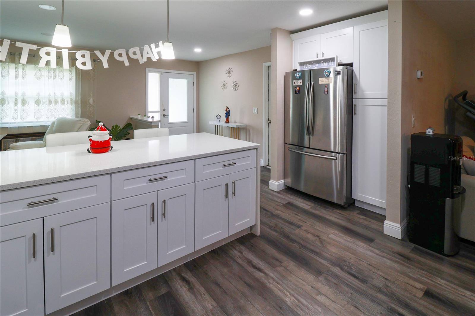 STERLING OAKS - Residential