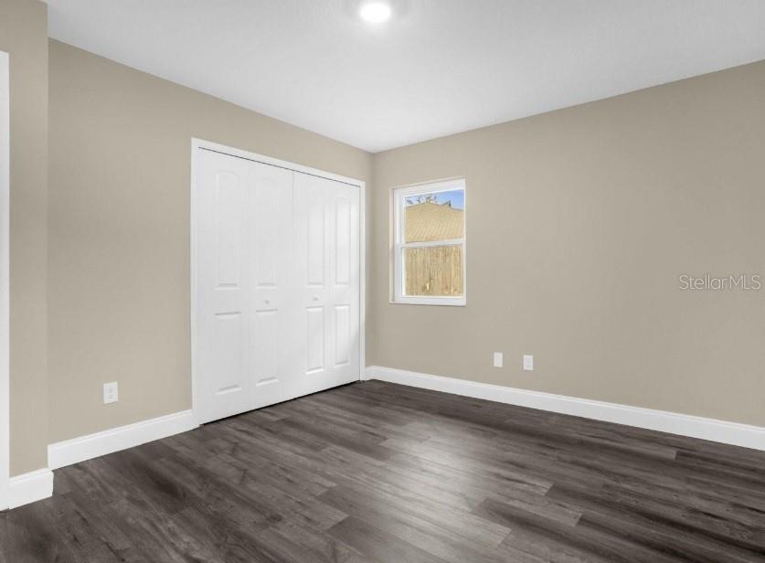 STERLING OAKS - Residential