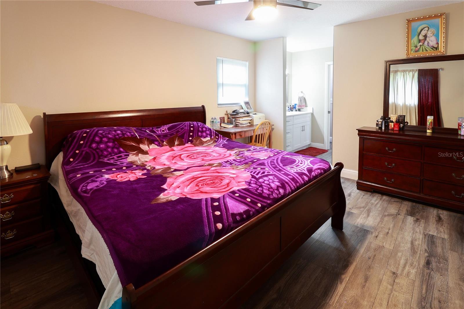 STERLING OAKS - Residential