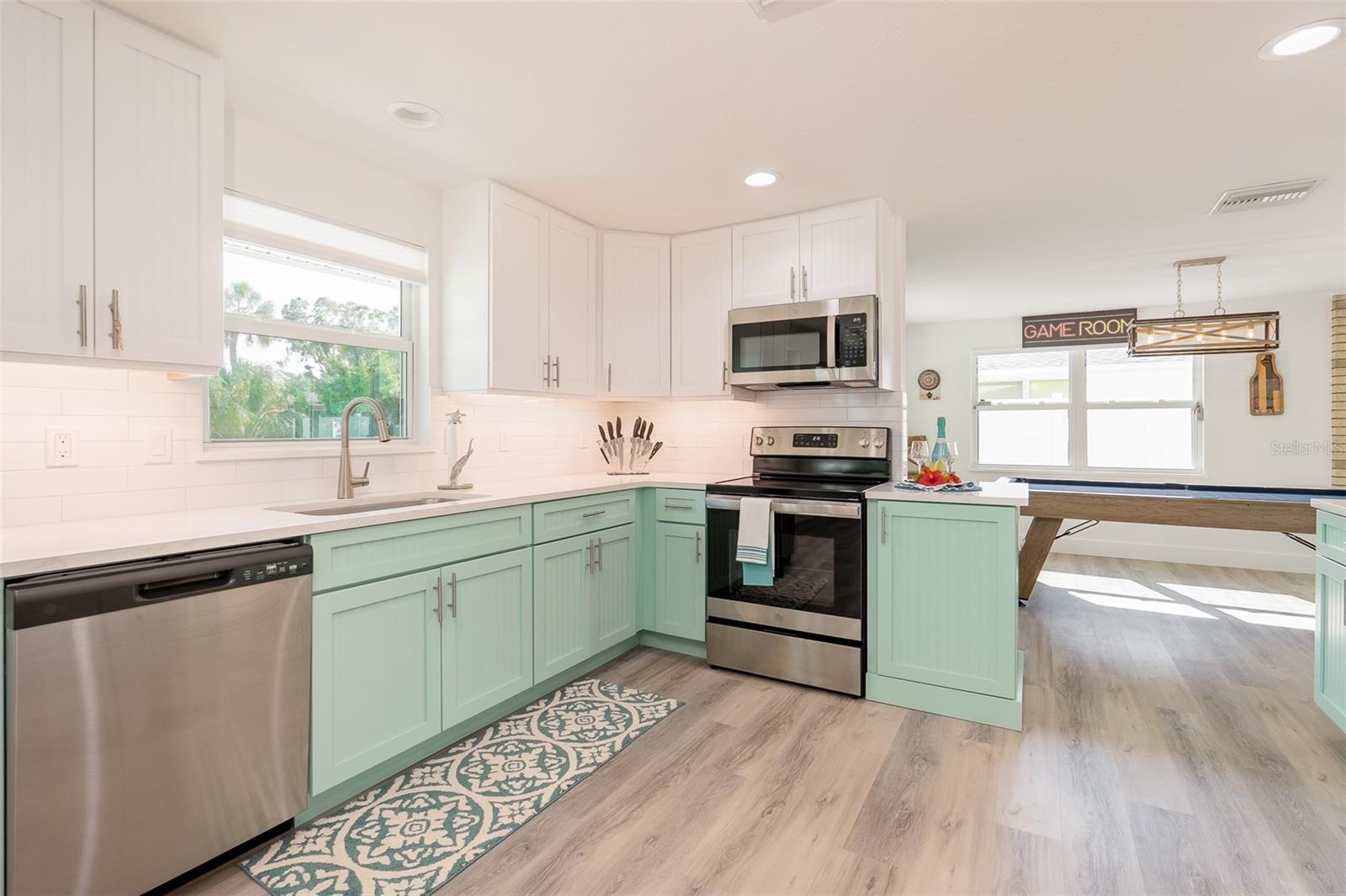 BAY PALMS ADD - Residential