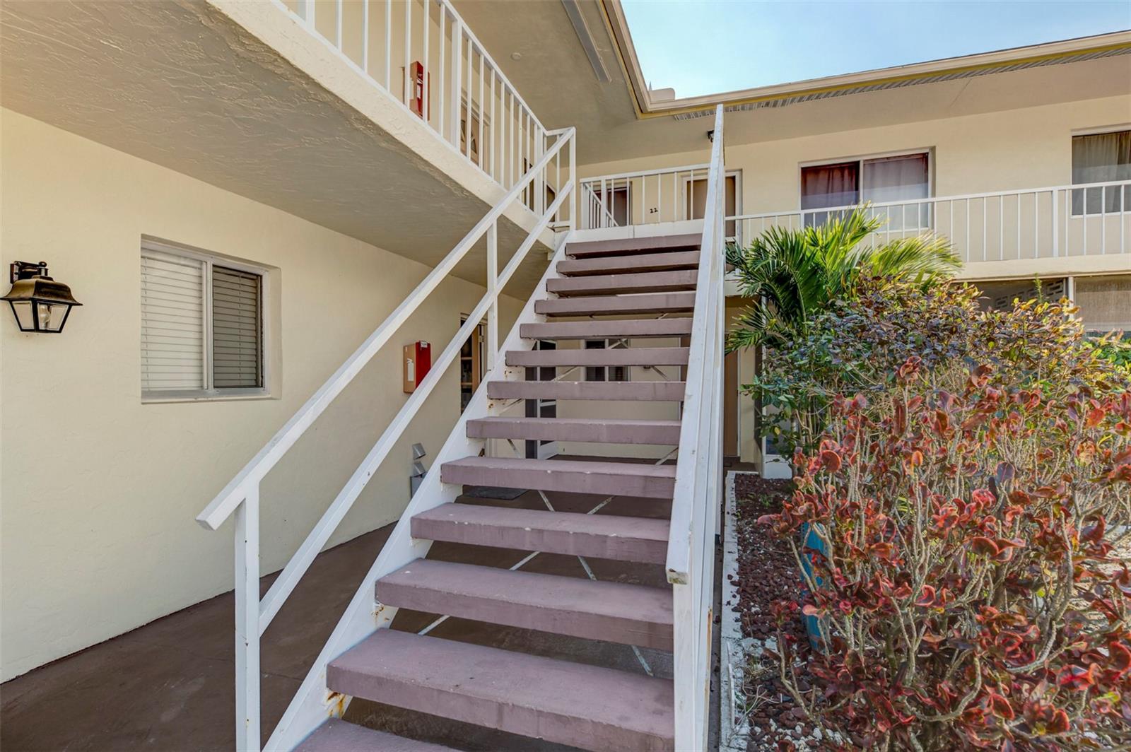 GULF BREEZE - Residential