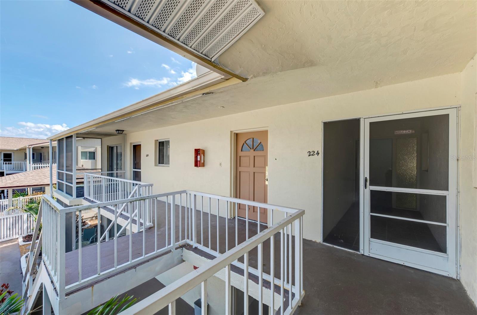 GULF BREEZE - Residential