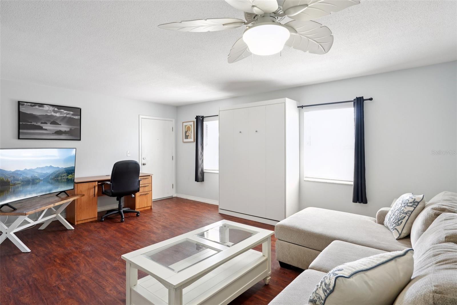 LES CHATEAUX CONDO - Residential