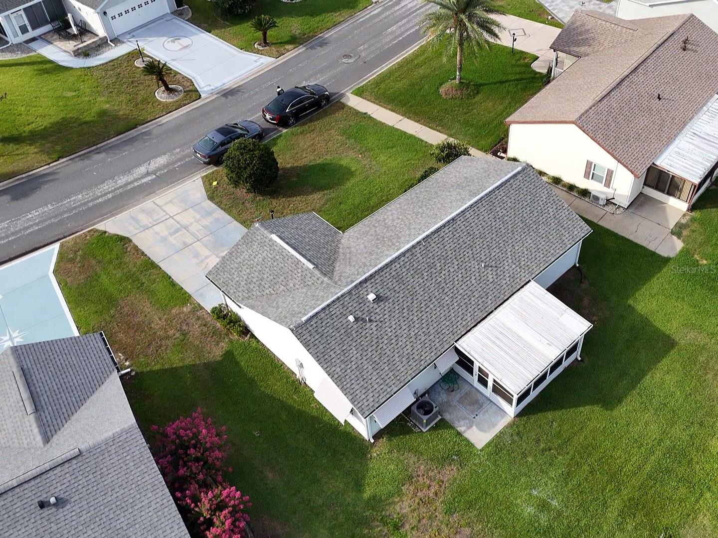 LADY LAKE ORANGE BLOSSOM GARDENS UNIT 15 - Residential Lease