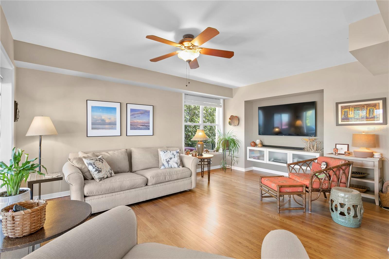 SNELL ISLE SHORES - Residential