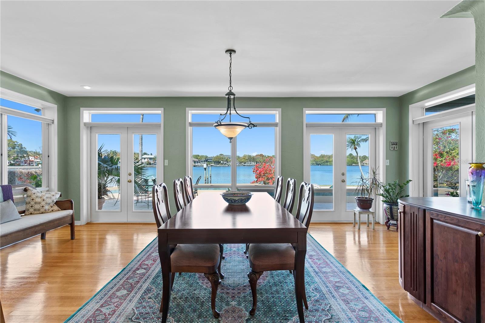 SNELL ISLE SHORES - Residential