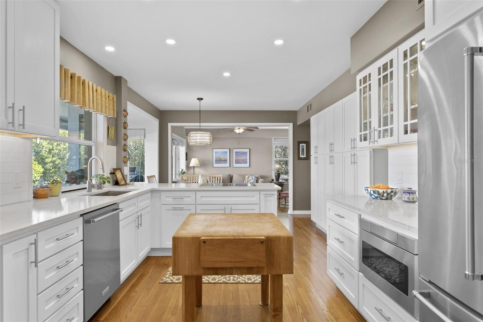SNELL ISLE SHORES - Residential