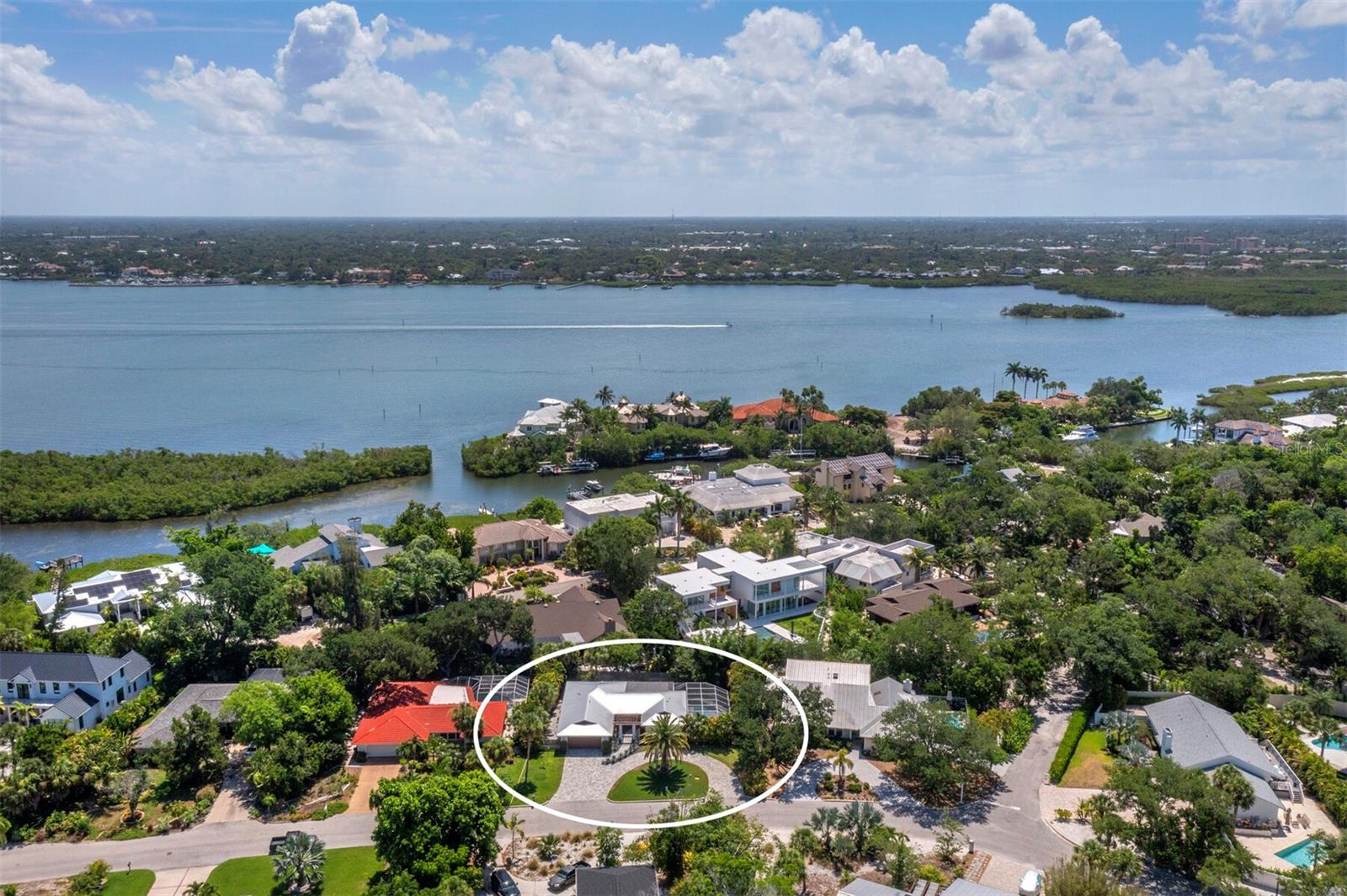 SIESTA BEACH - Residential