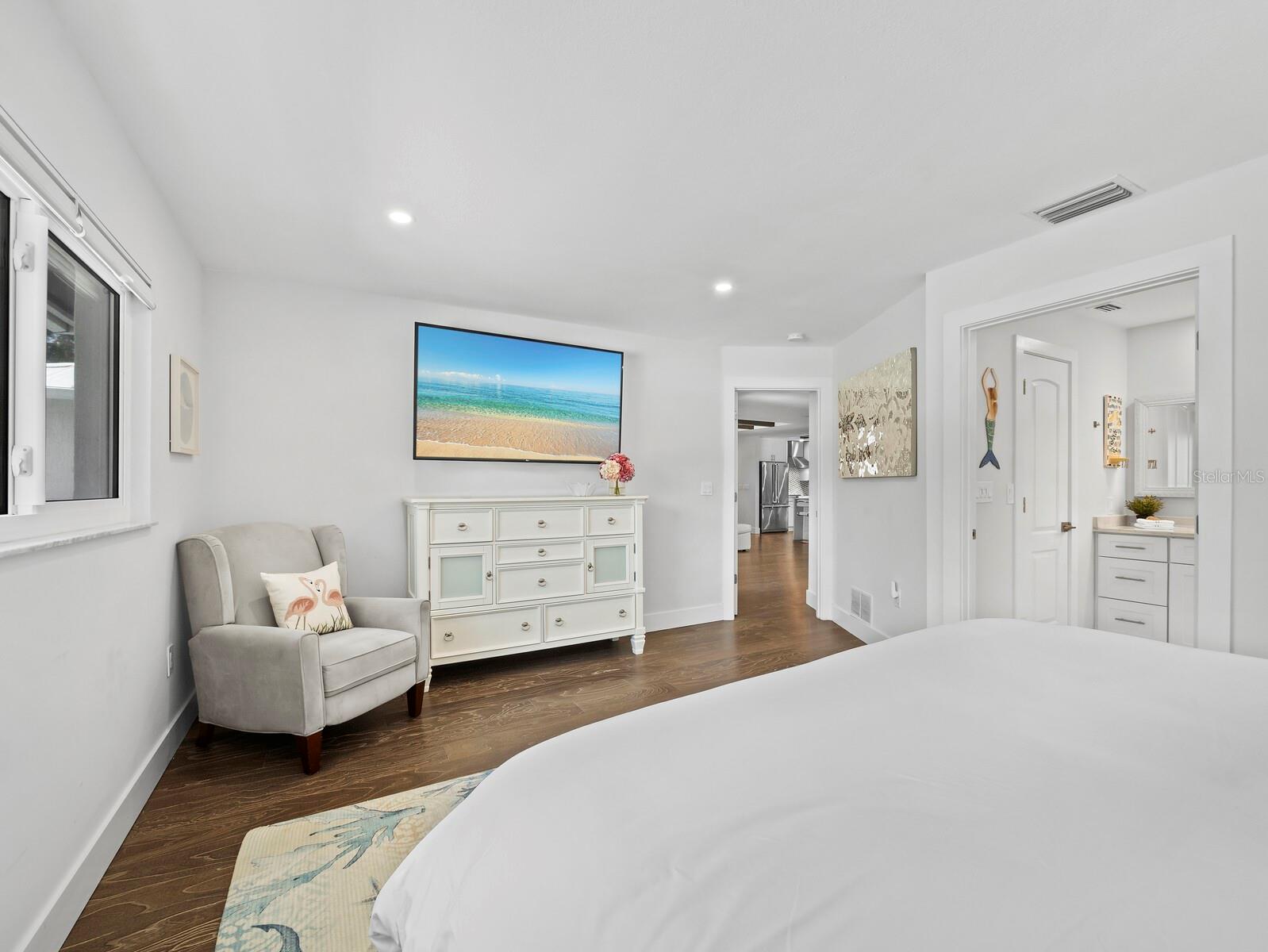 SIESTA BEACH - Residential