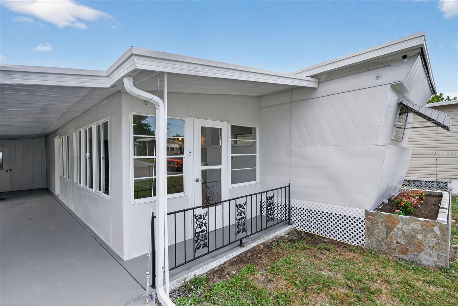 TRI-PAR ESTATES - Residential