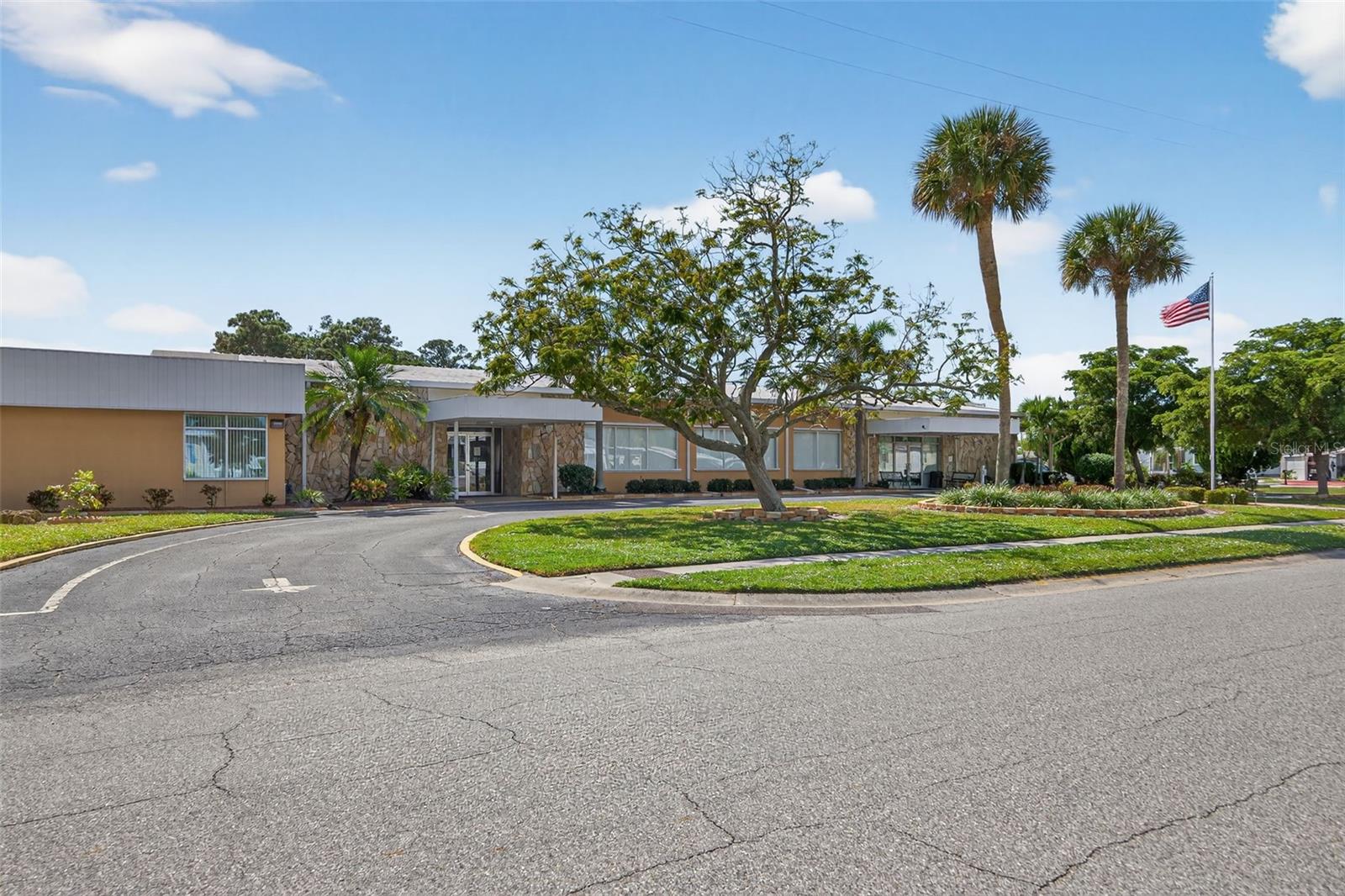 TRI-PAR ESTATES - Residential