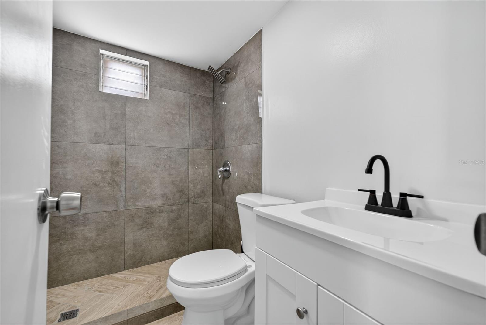 TRI-PAR ESTATES - Residential