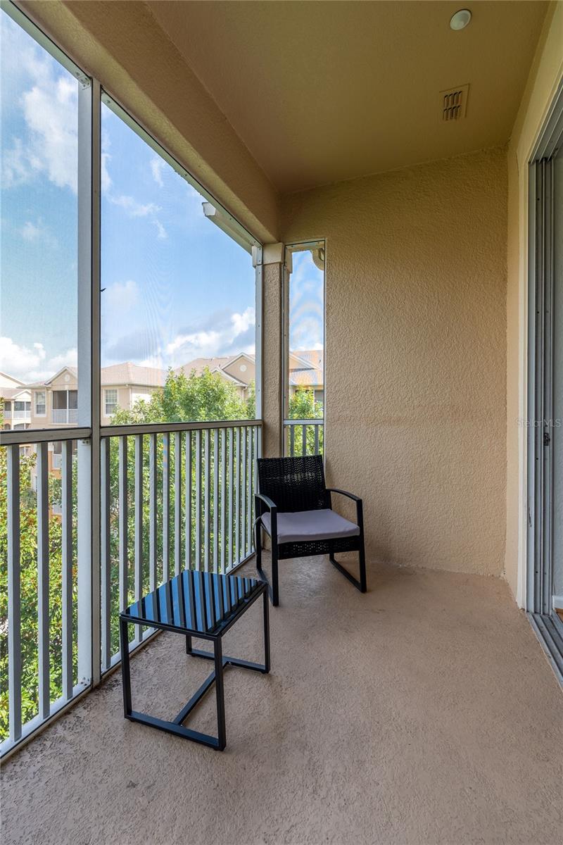 VENTURA AT STONEBRIDGE COMMONS CONDO PH 5 - Residential