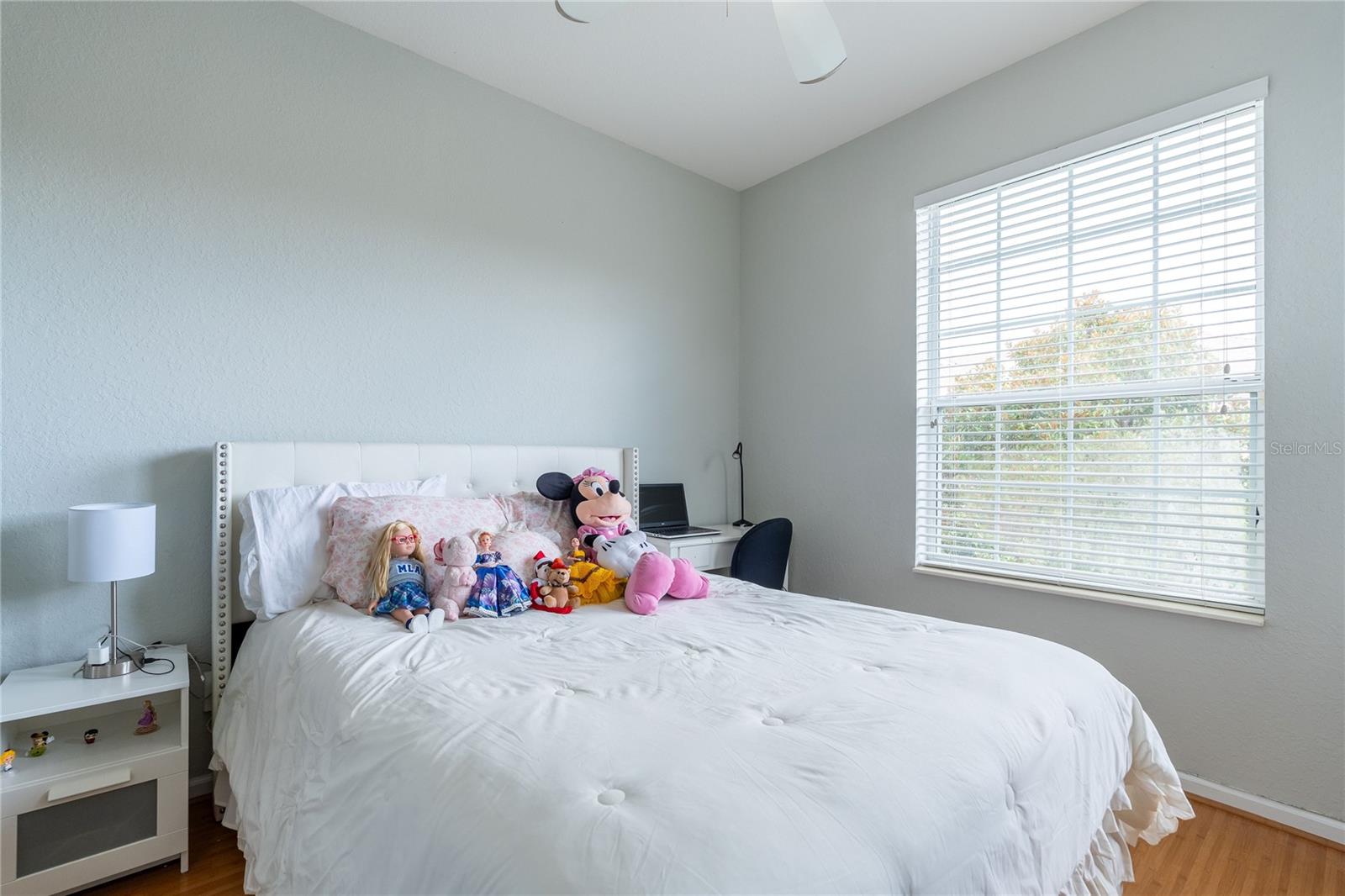 VENTURA AT STONEBRIDGE COMMONS CONDO PH 5 - Residential